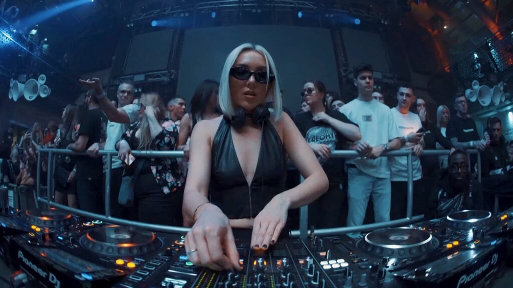 Live dj set by Tita Lau @ Get Closer in London