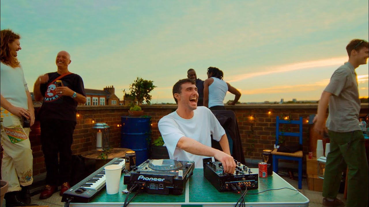 Rooftop Live (Arun’s Roof, London) by Fred Again..